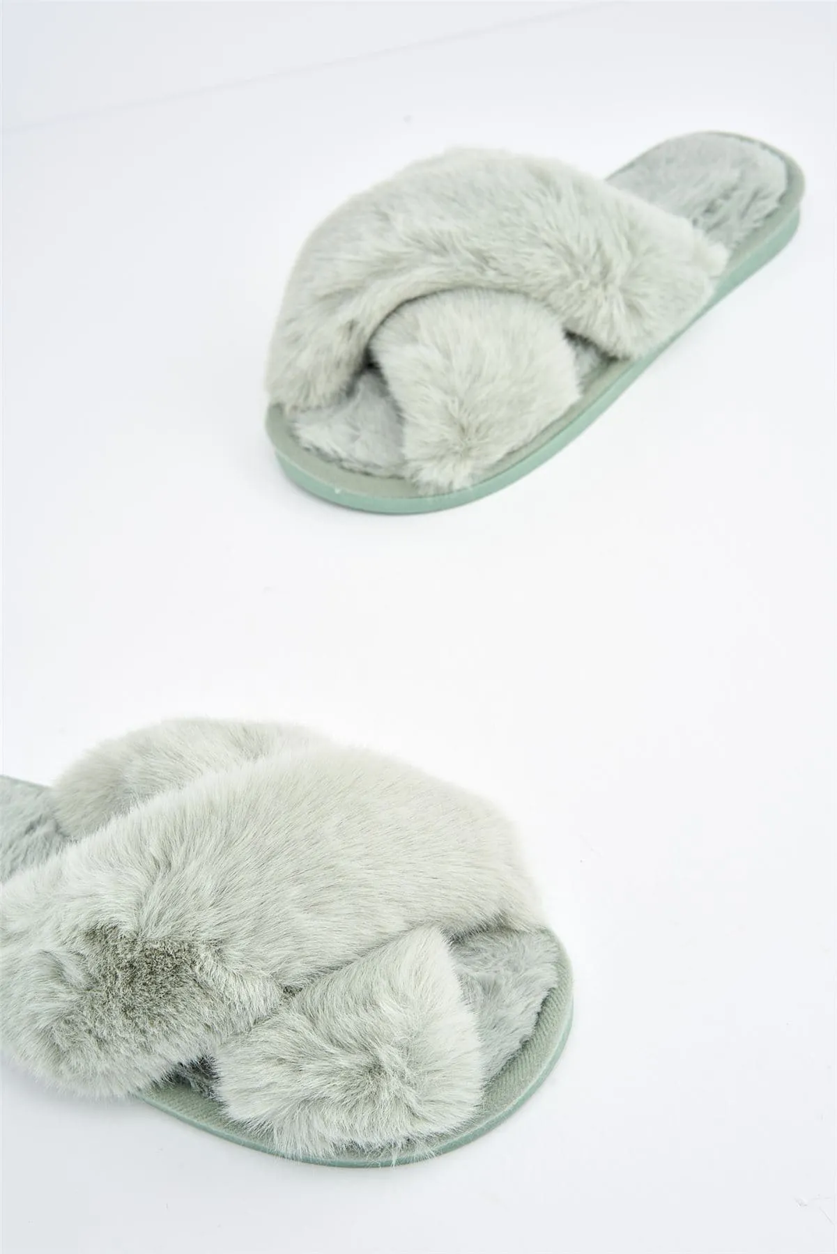 Zhuzh Fluffy Knot Slider in Mint